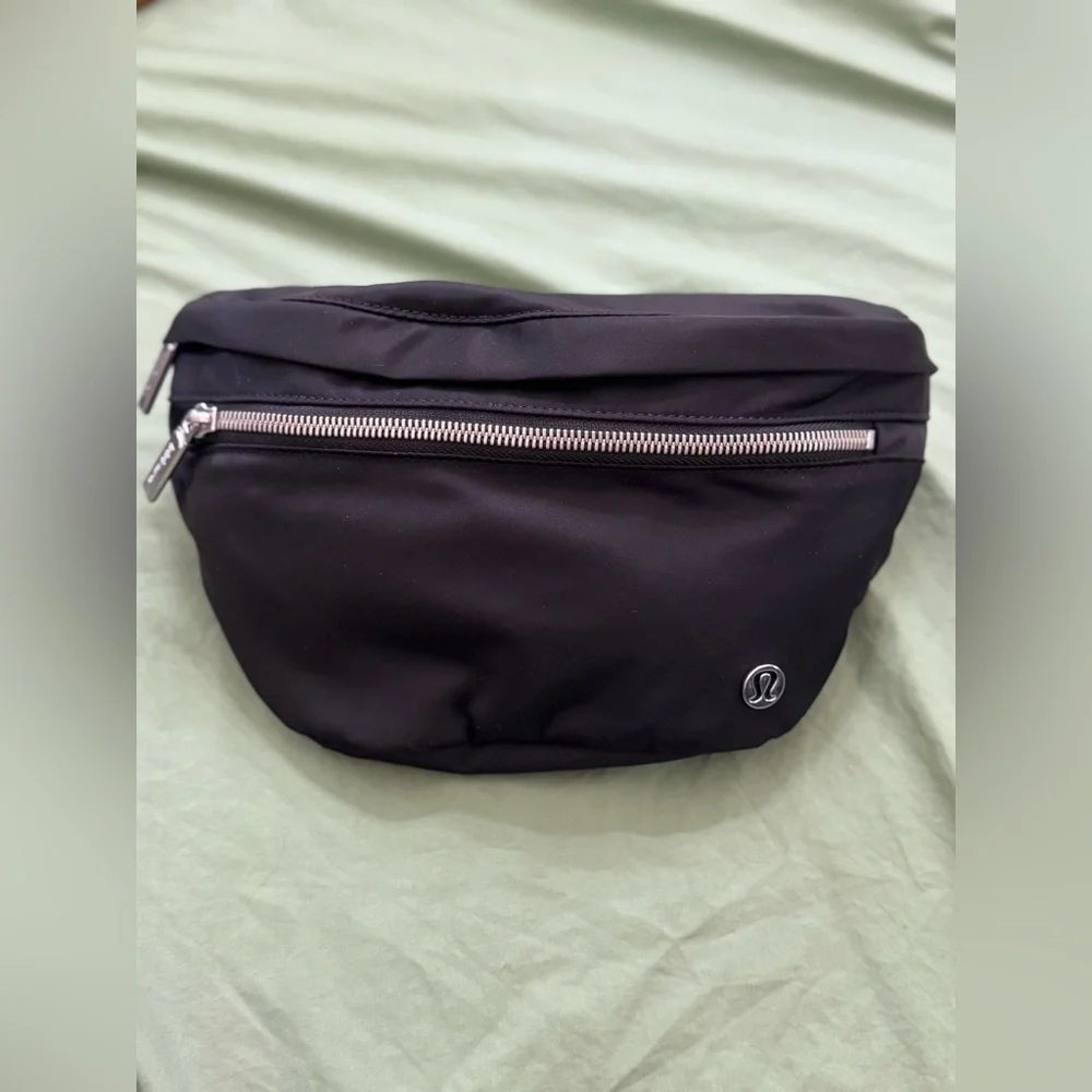 lululemon athletica Black Waist Pack